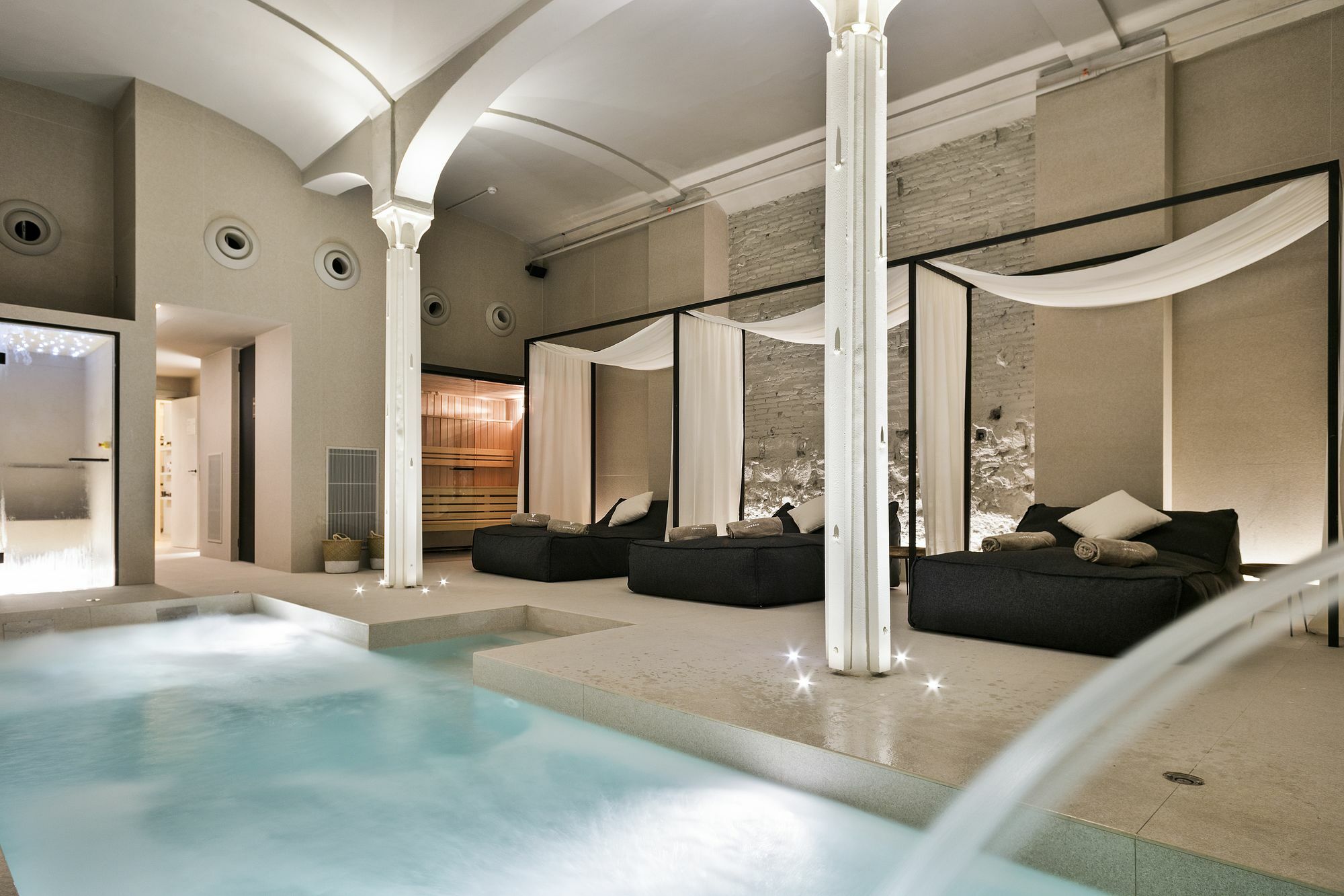 Yurbban Passage Hotel & Spa Барселона Екстер'єр фото