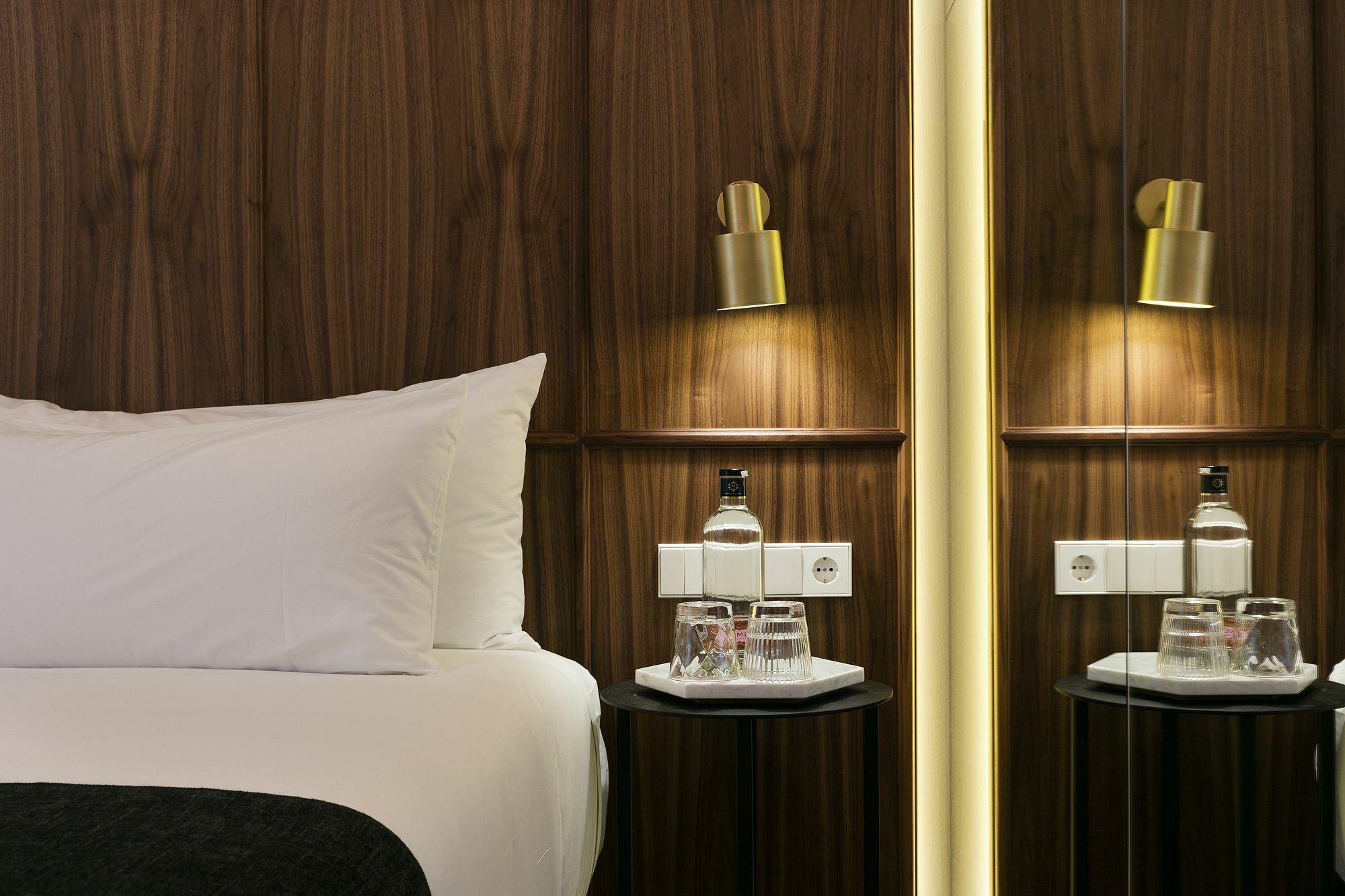 Yurbban Passage Hotel & Spa Барселона Екстер'єр фото